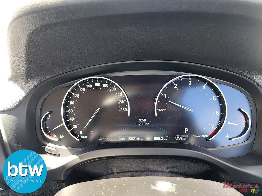 2019' BMW X3 20I photo #7