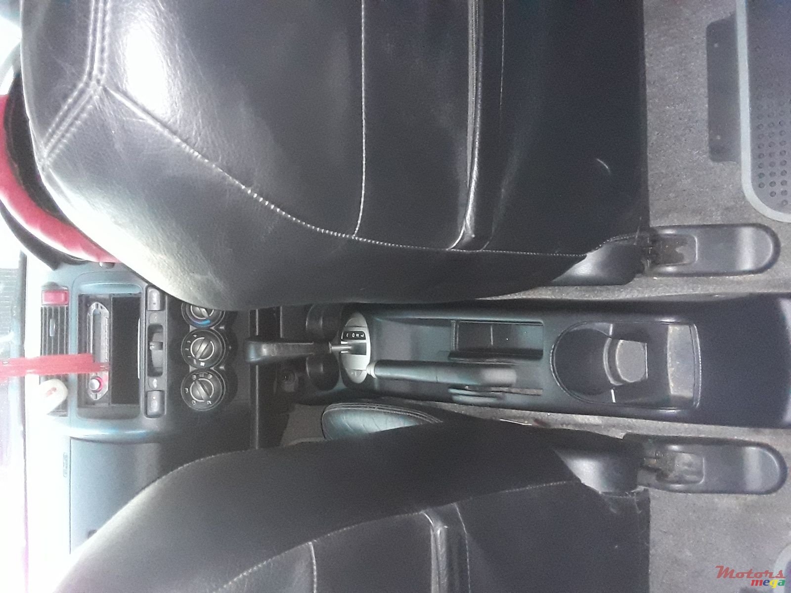 2004' Honda Fit photo #3