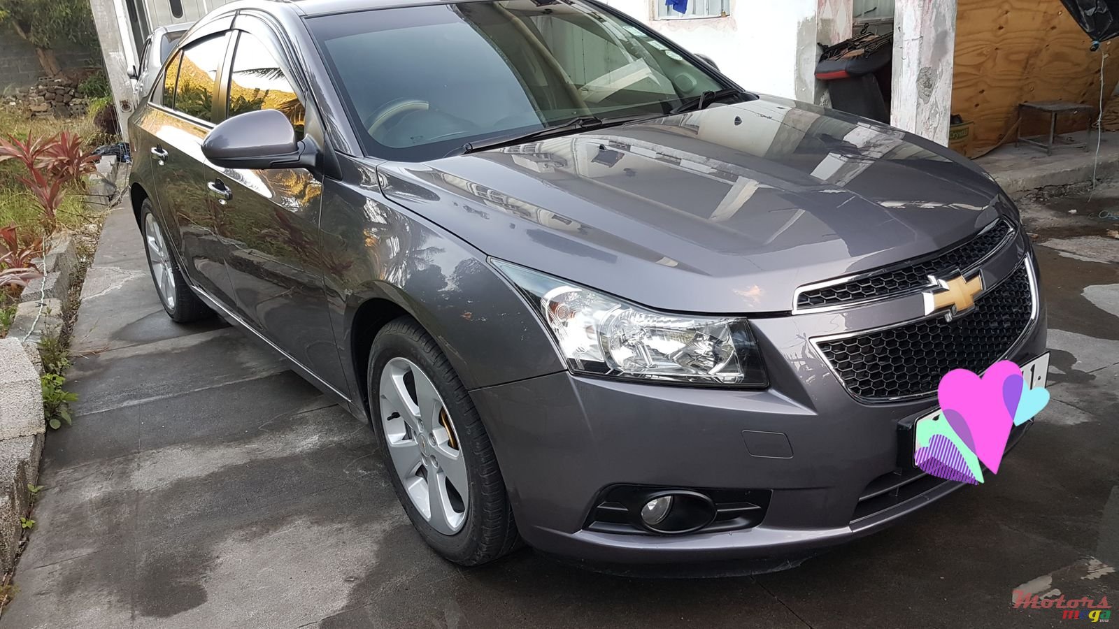 2011' Chevrolet Cruze photo #1