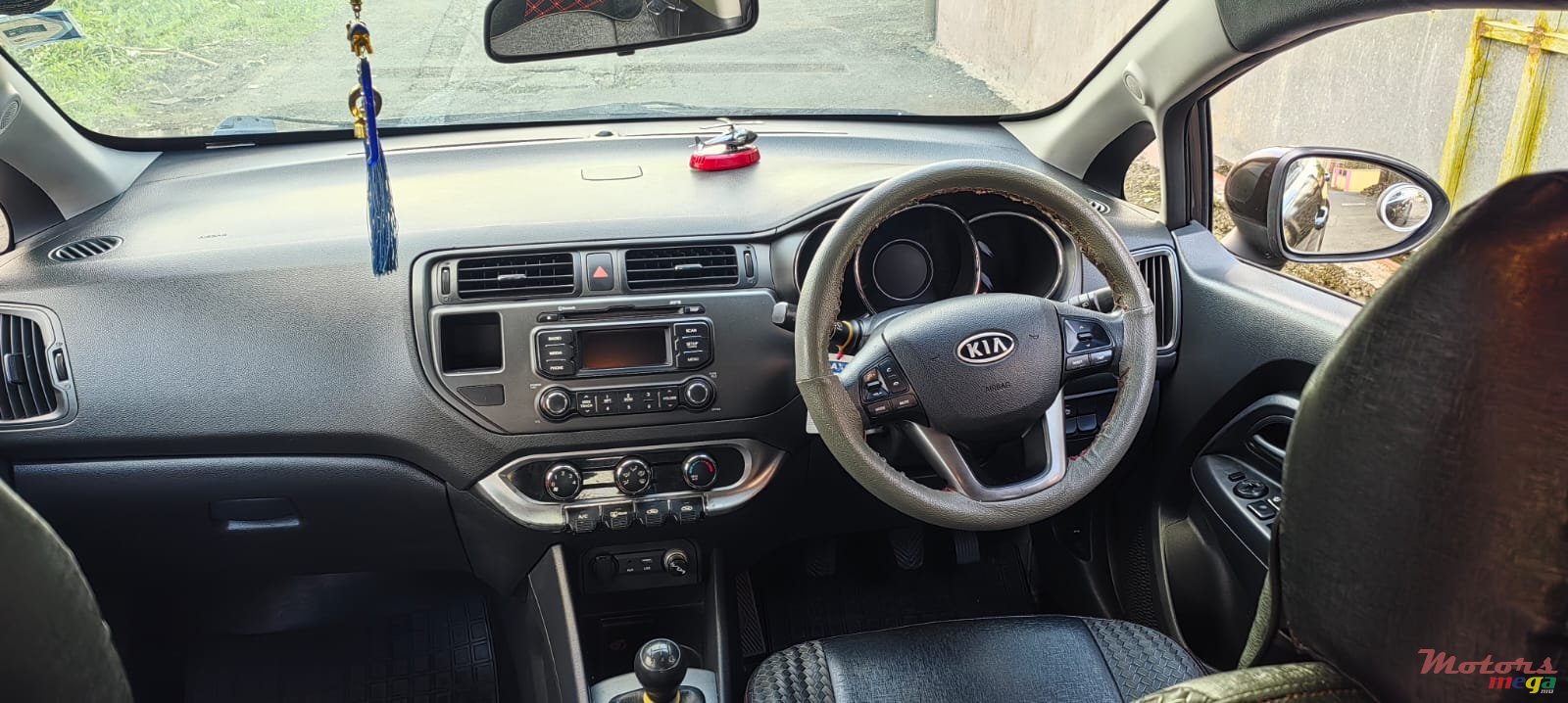 2012' Kia Rio photo #7