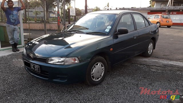 1997' Mitsubishi Lancer photo #2