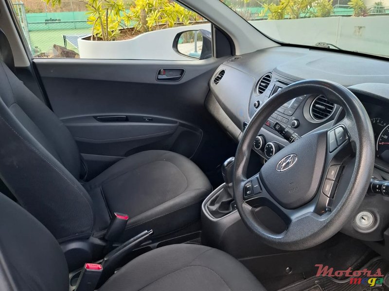 2018' Hyundai i10 photo #3