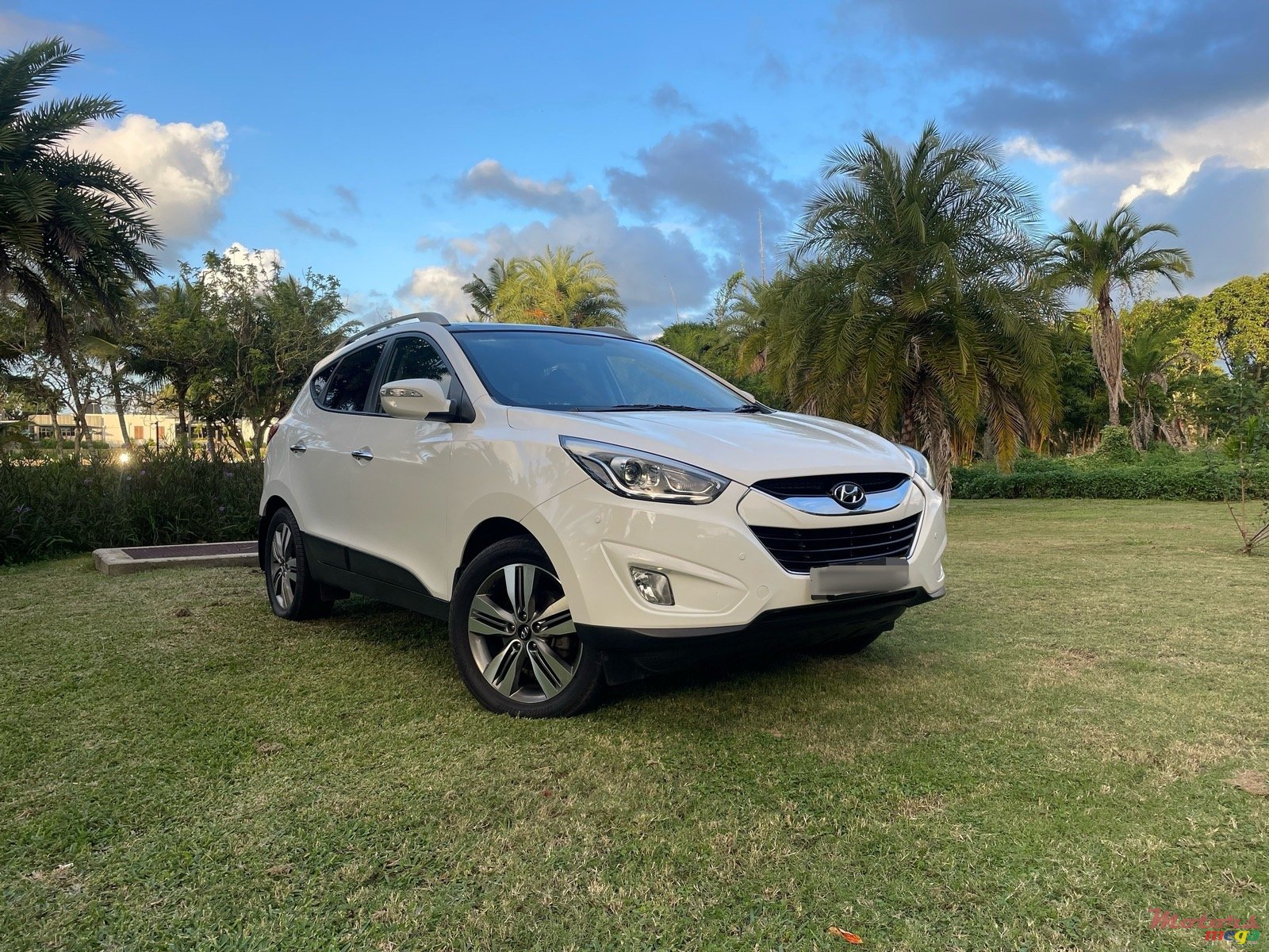 2014' Hyundai ix35 photo #2