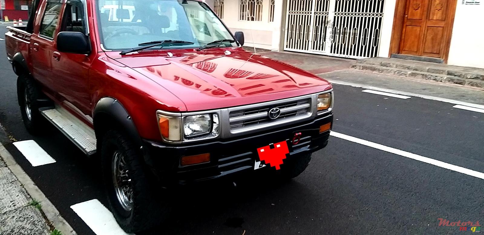 1993' Toyota Hilux any photo #1