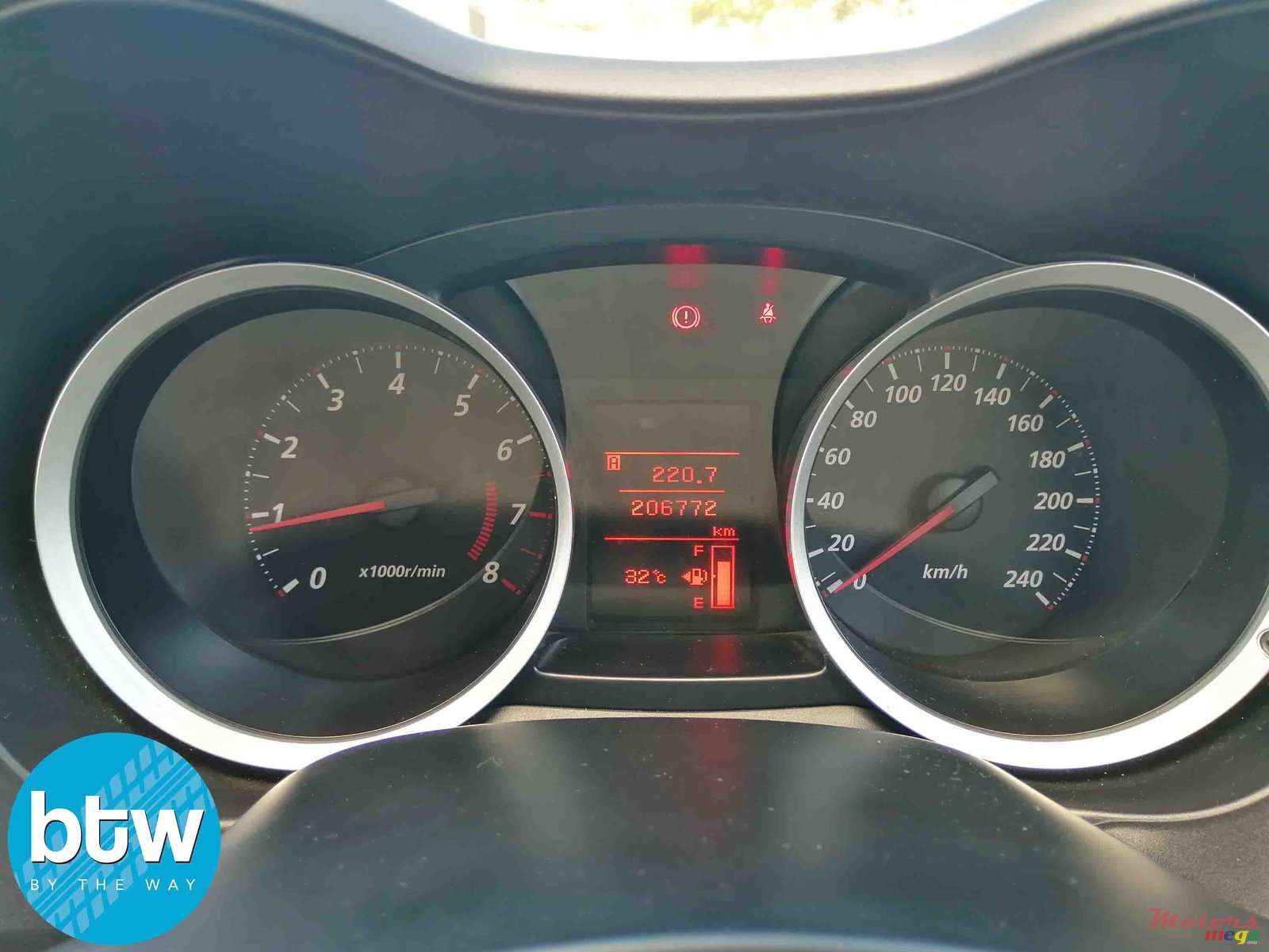 2011' Mitsubishi Lancer photo #7