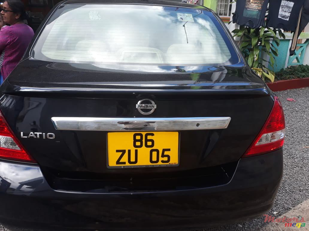 2005' Nissan Tiida Origine photo #3