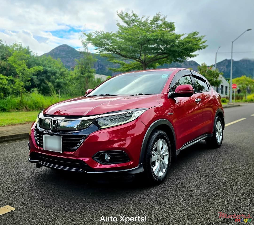 2018' Honda Vezel Facelift photo #2