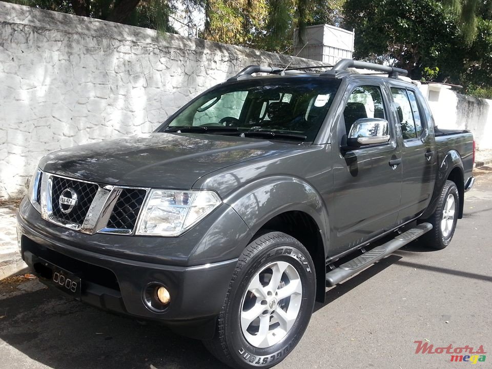2008' Nissan Navara photo #1