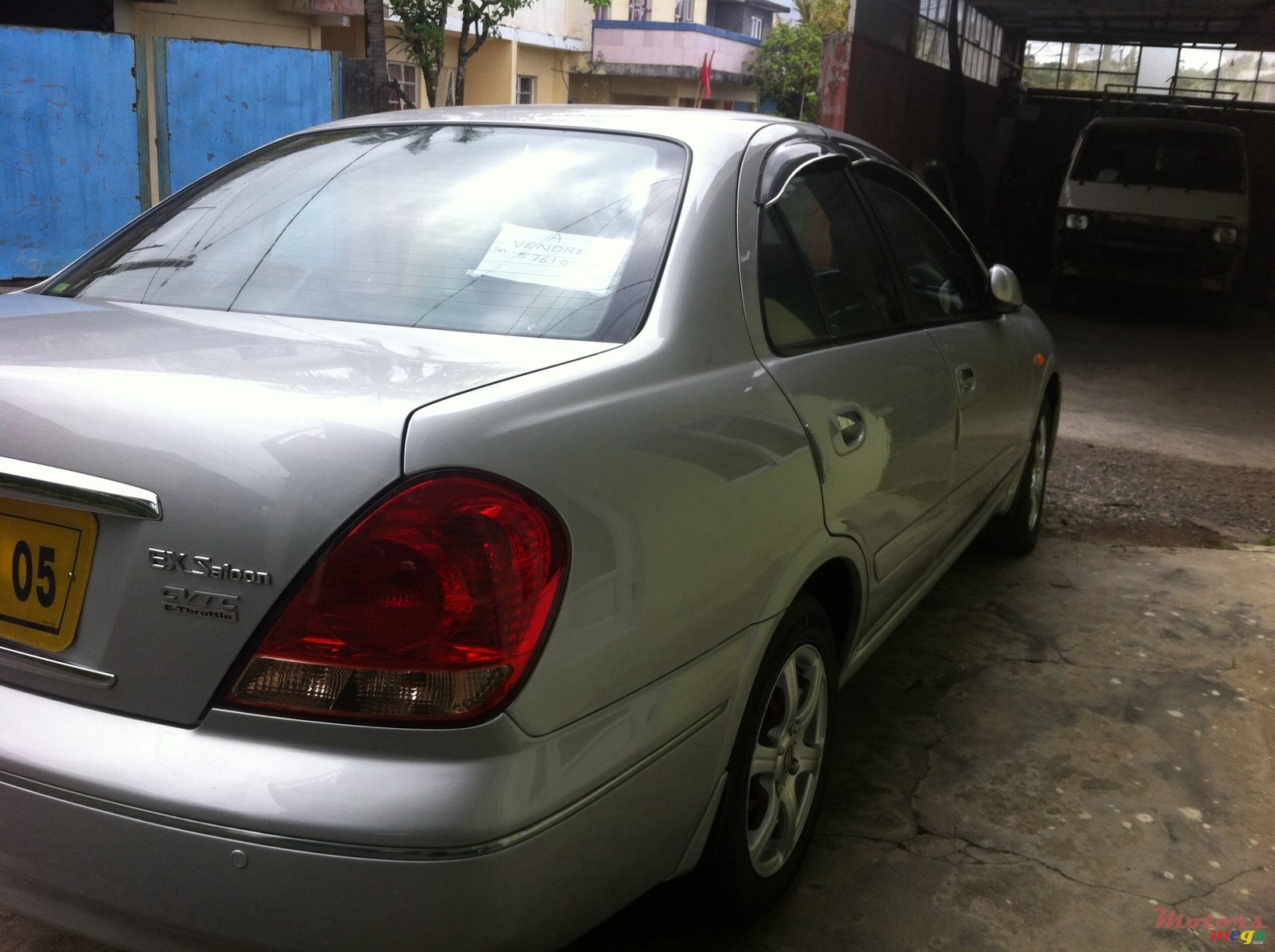 2005' Nissan Sunny photo #1