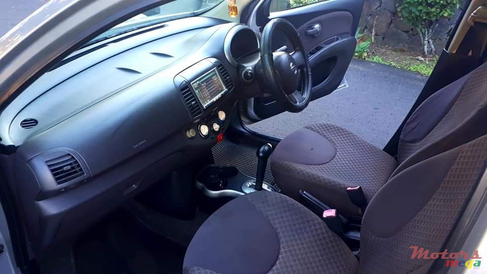 2009' Nissan March photo #5