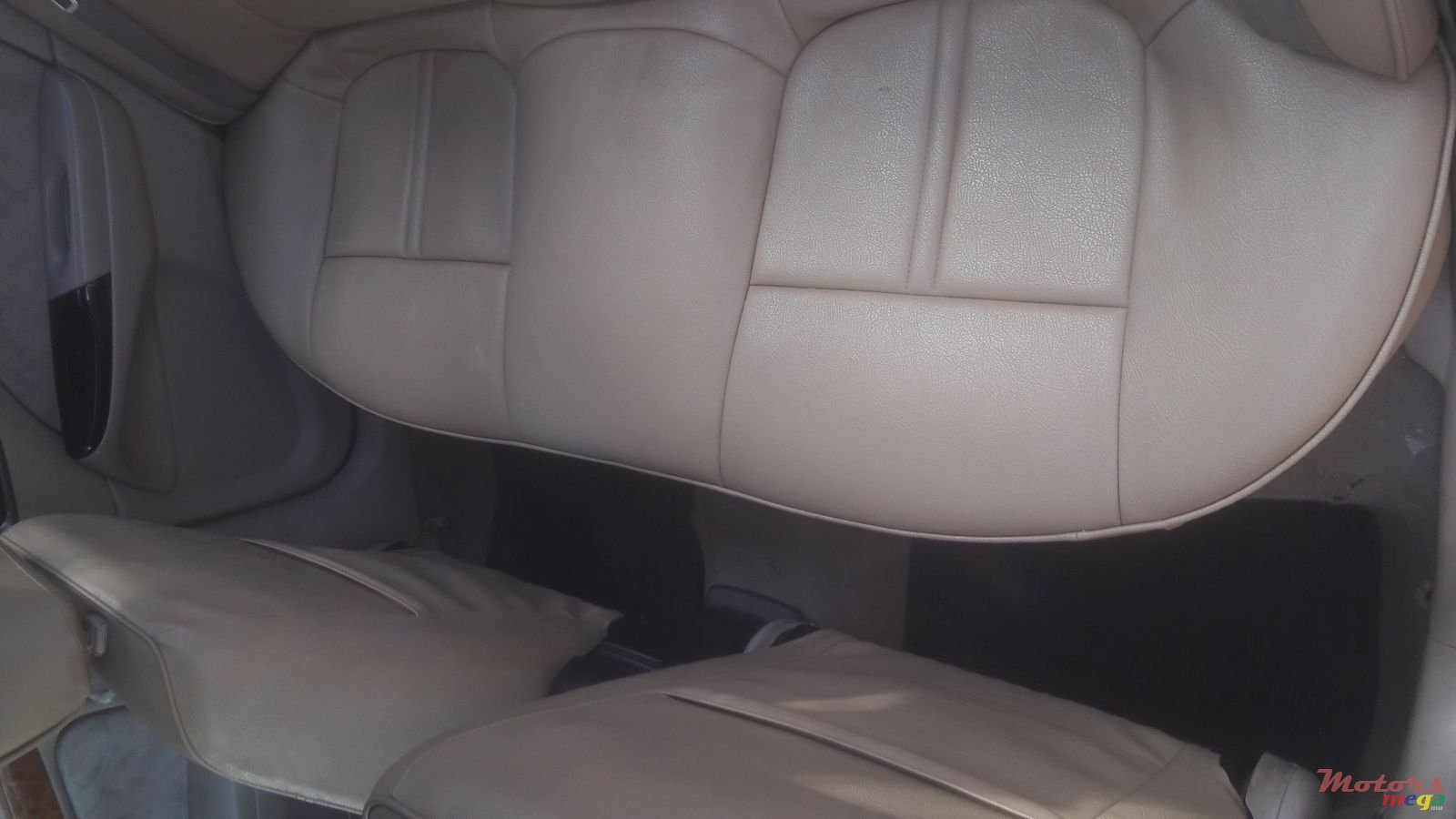 2005' Nissan Sunny photo #1