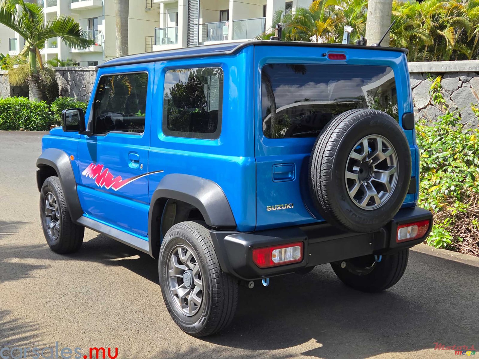 2022' Suzuki Jimny 1.5 Allgrip photo #3