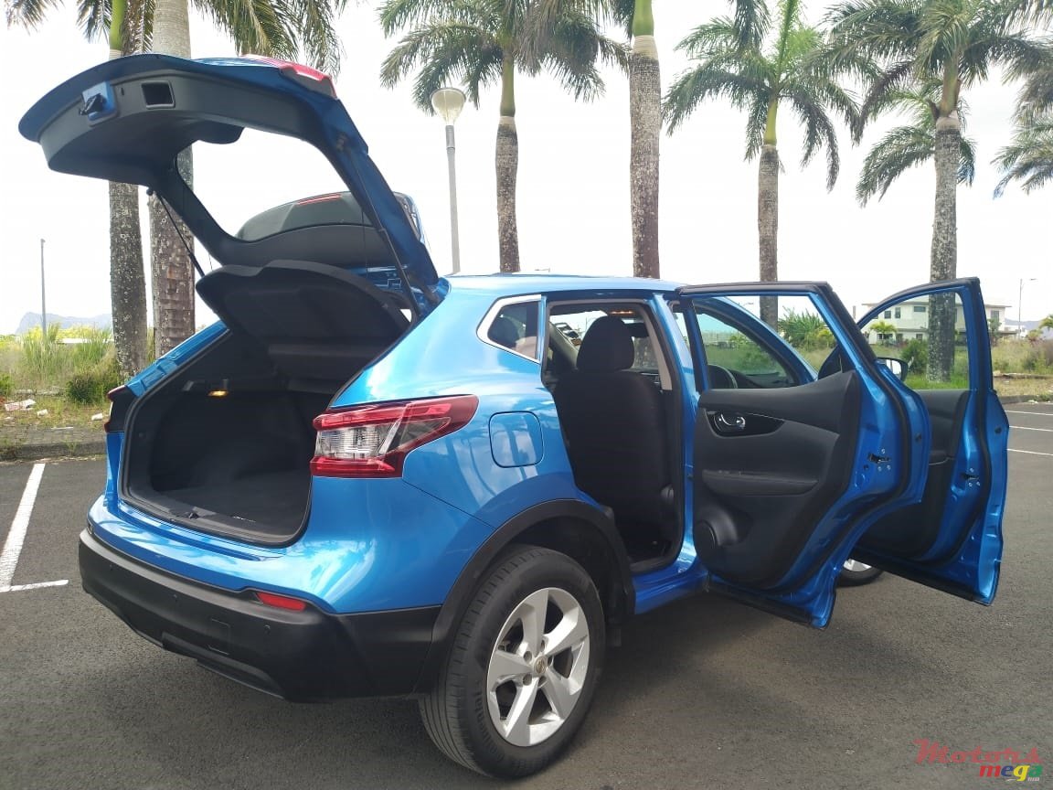 2018' Nissan Qashqai photo #6