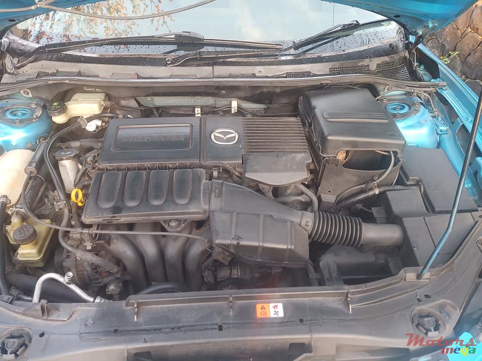 2007' Mazda 3 MANUAL photo #5