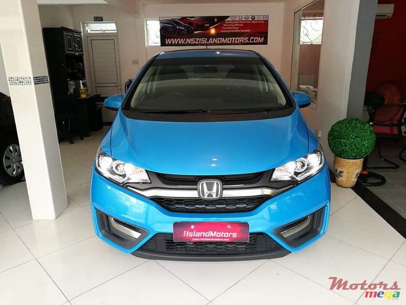 2013' Honda Fit photo #2