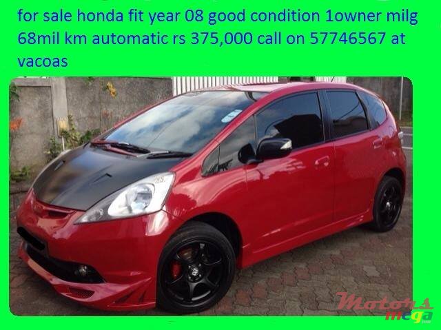 2008' Honda Fit photo #1