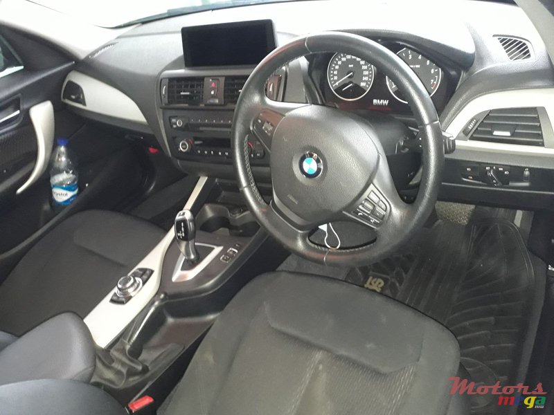 2013' BMW 116 hatchback photo #2
