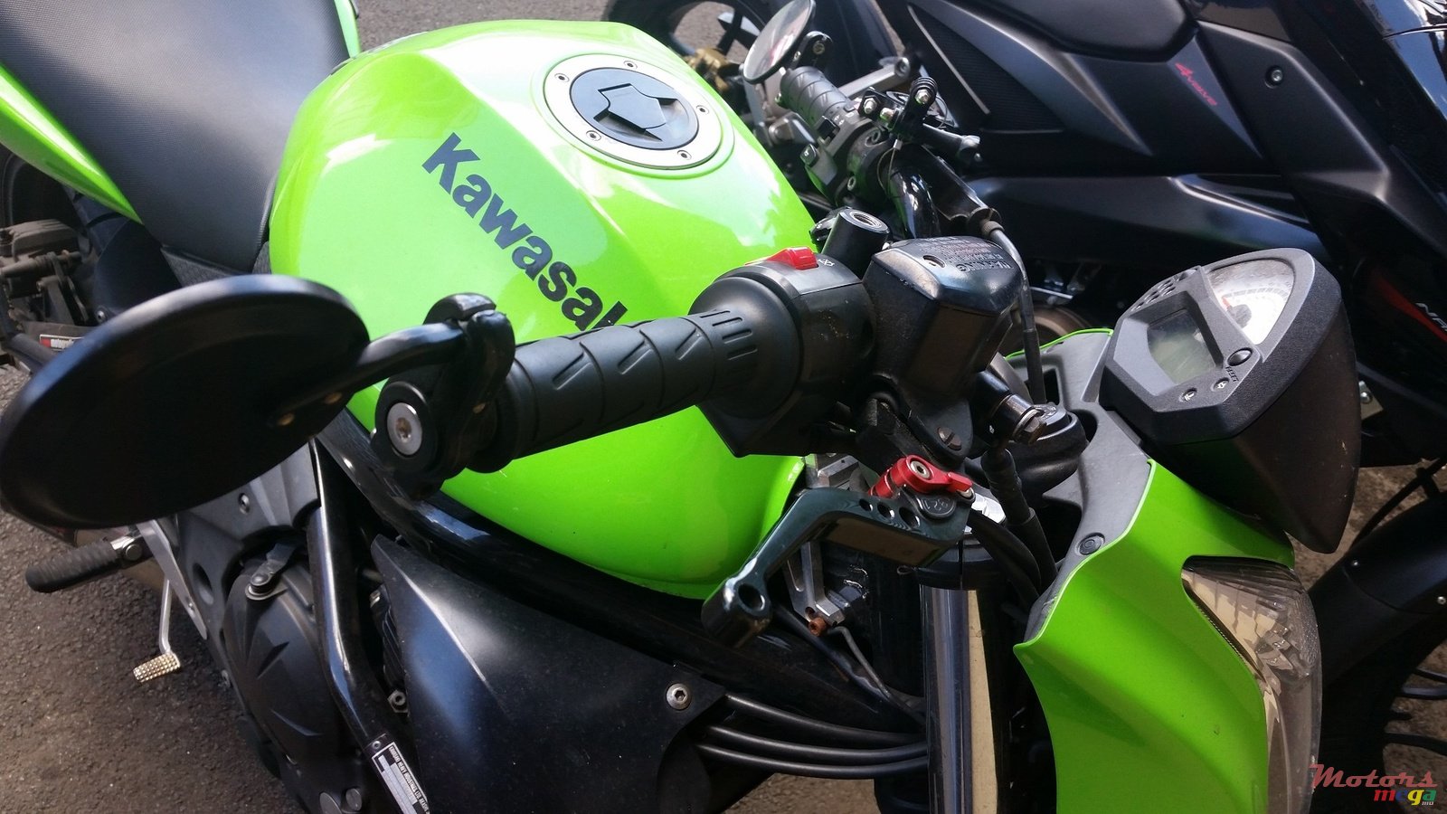 2010' Kawasaki photo #3