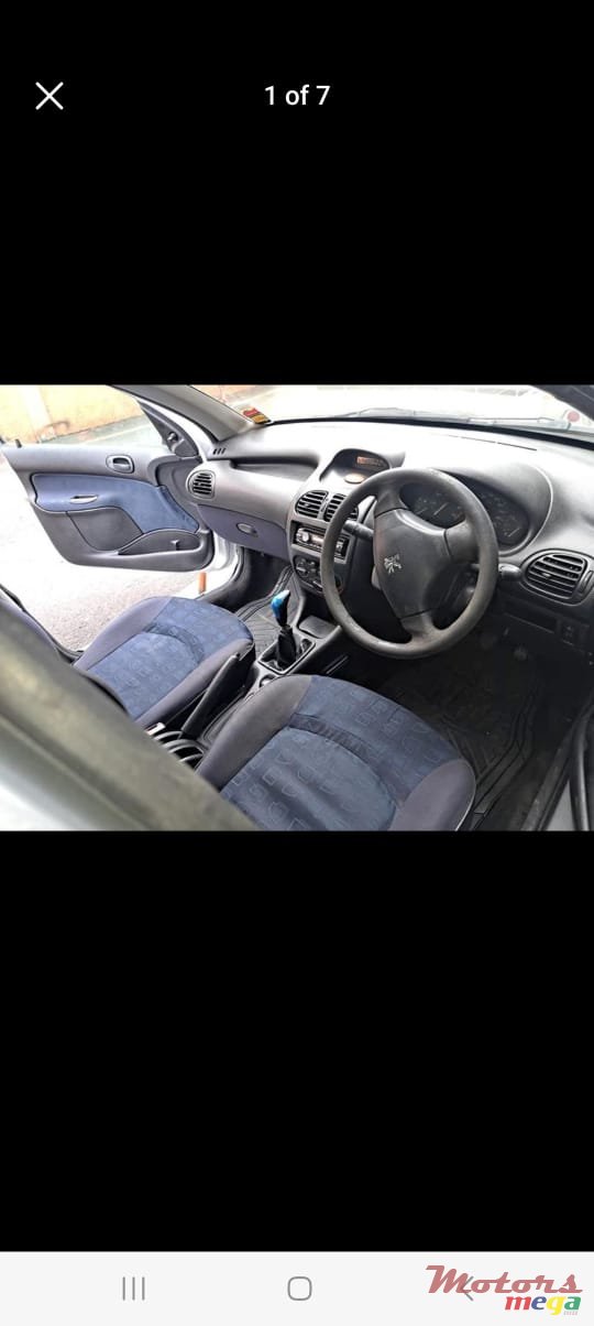 2002' Peugeot 206 photo #1