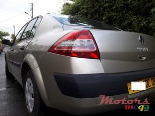 2008' Renault Megane Original photo #1