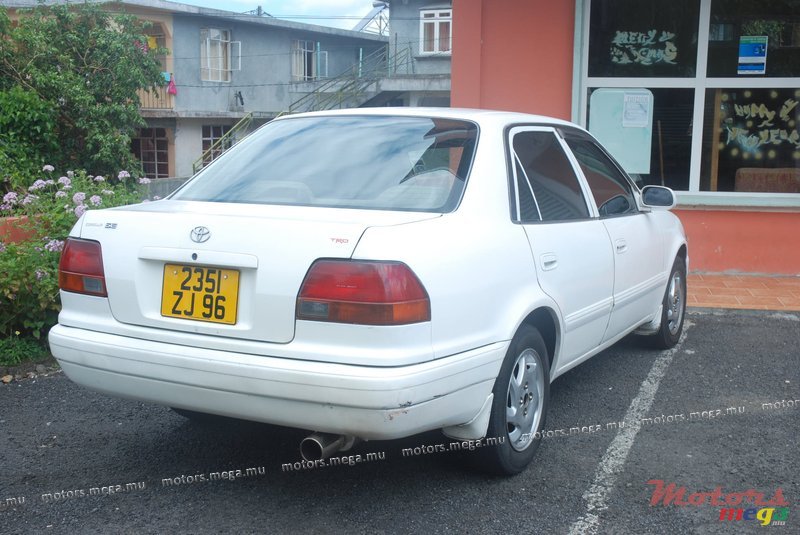 1996' Toyota Corolla photo #1