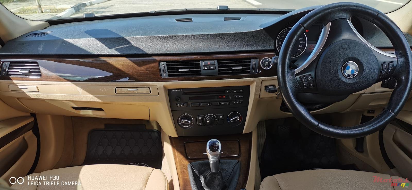 2009' BMW 320 photo #3