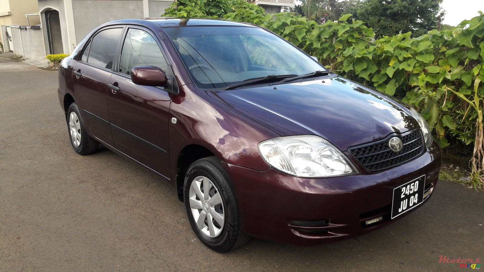 2004' Toyota Corolla Nze photo #1