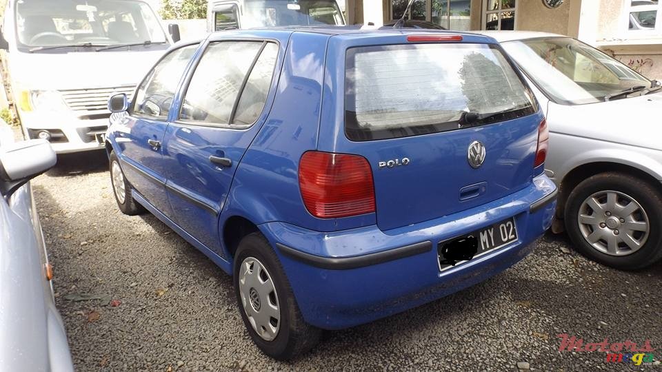 2002' Volkswagen Polo photo #3