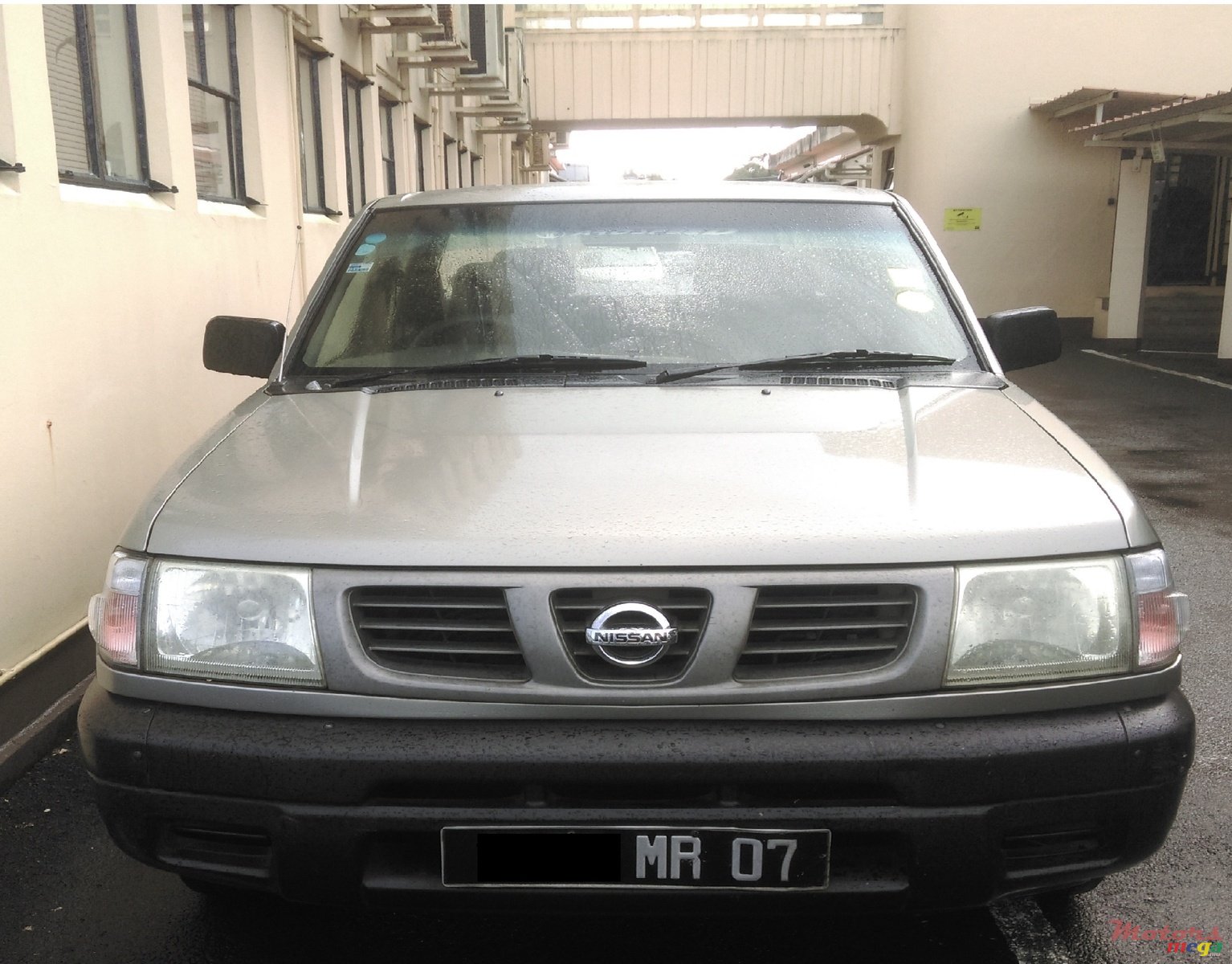 2007' Nissan Hardbody photo #1