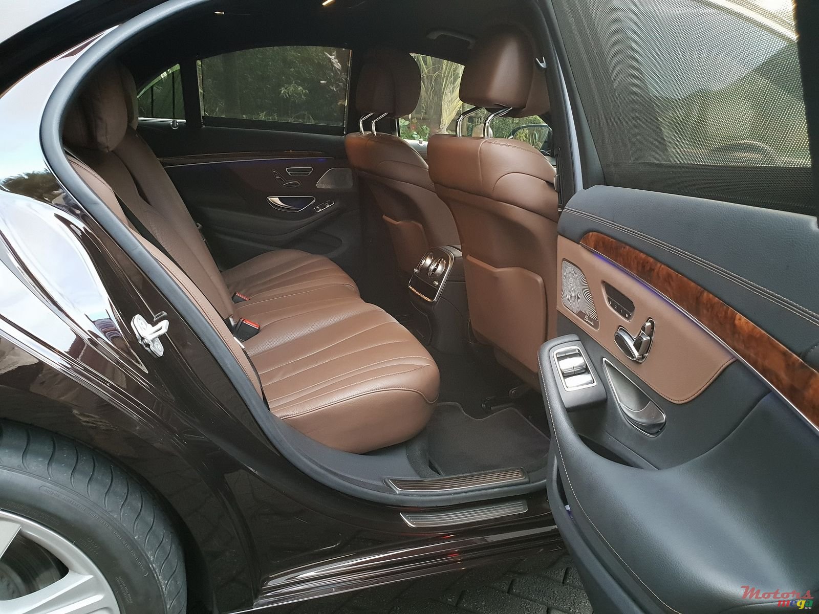 2013' Mercedes-Benz S-Class photo #5