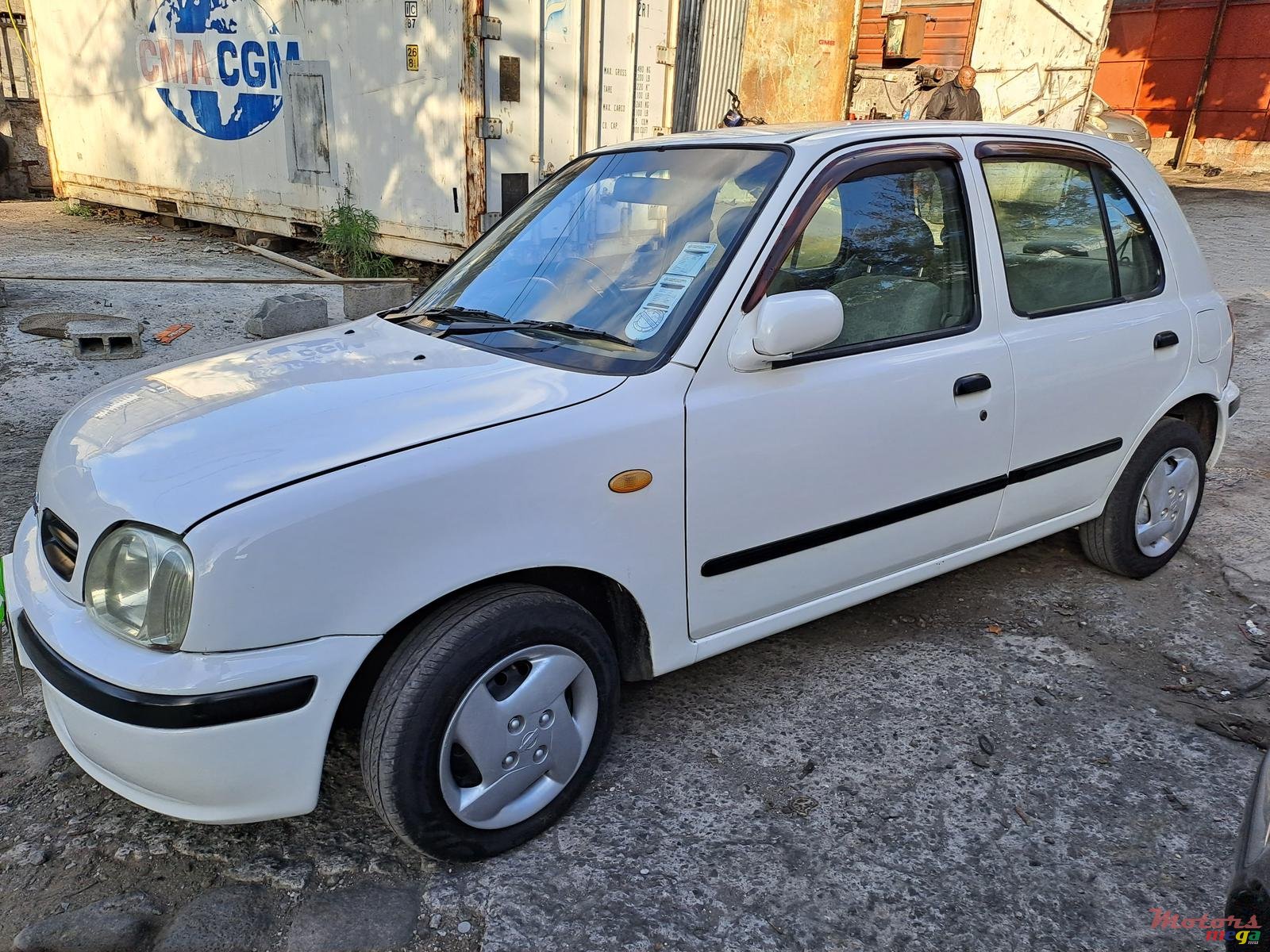 2000' Nissan March Ak 11 photo #1