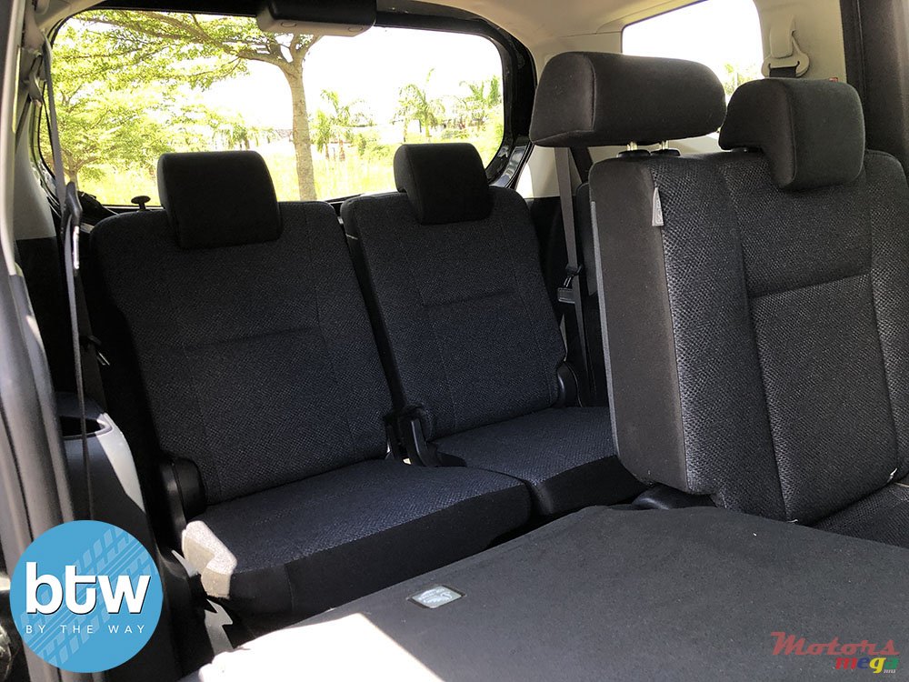 2016' Toyota SIENTA 7-SEATER photo #7