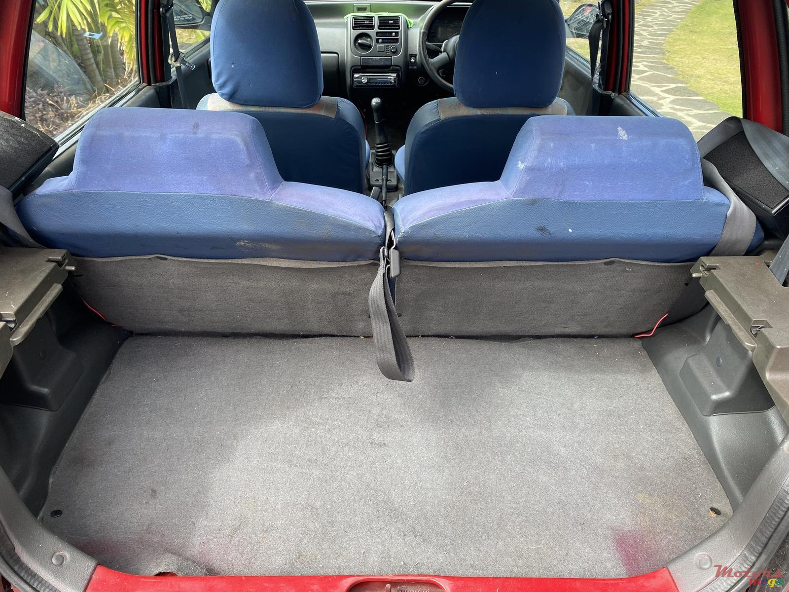 2001' Suzuki Alto photo #2