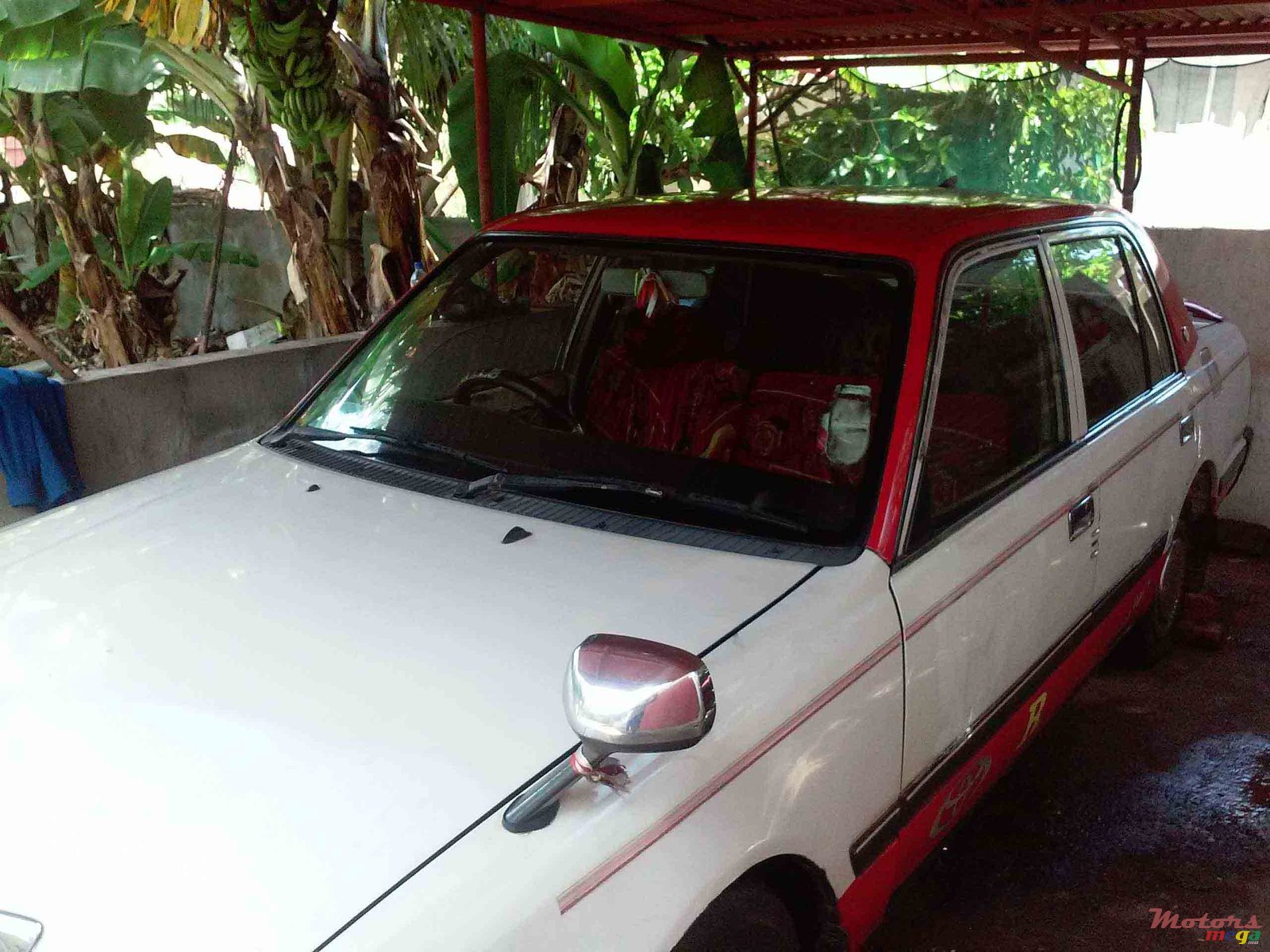 1997' Toyota Crown photo #2