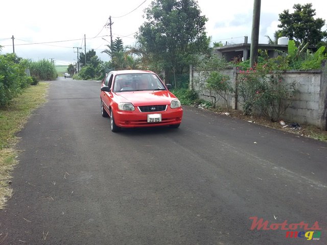 2005' Hyundai Accent photo #6