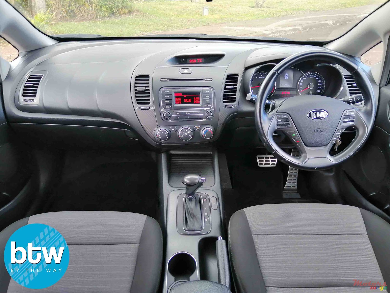 2014' Kia Cerato photo #6