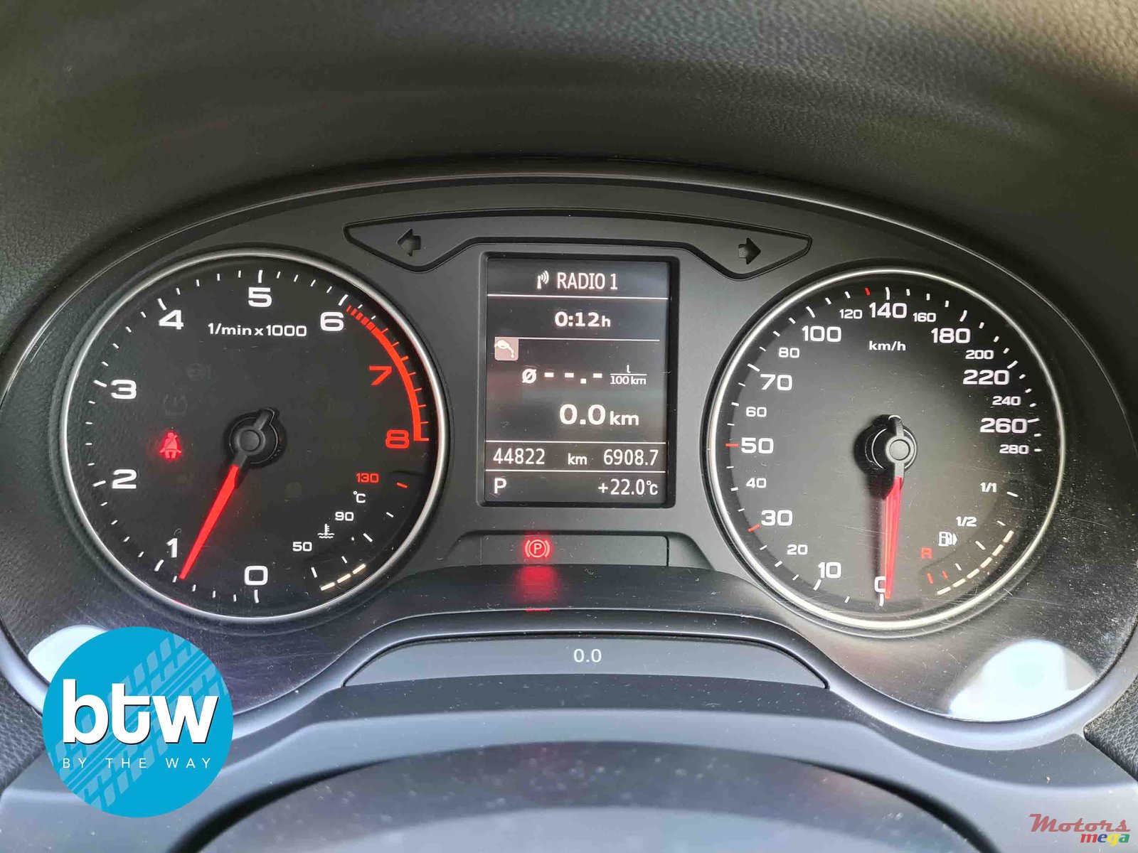 2015' Audi A3 photo #7