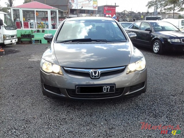 2007' Honda Civic photo #2
