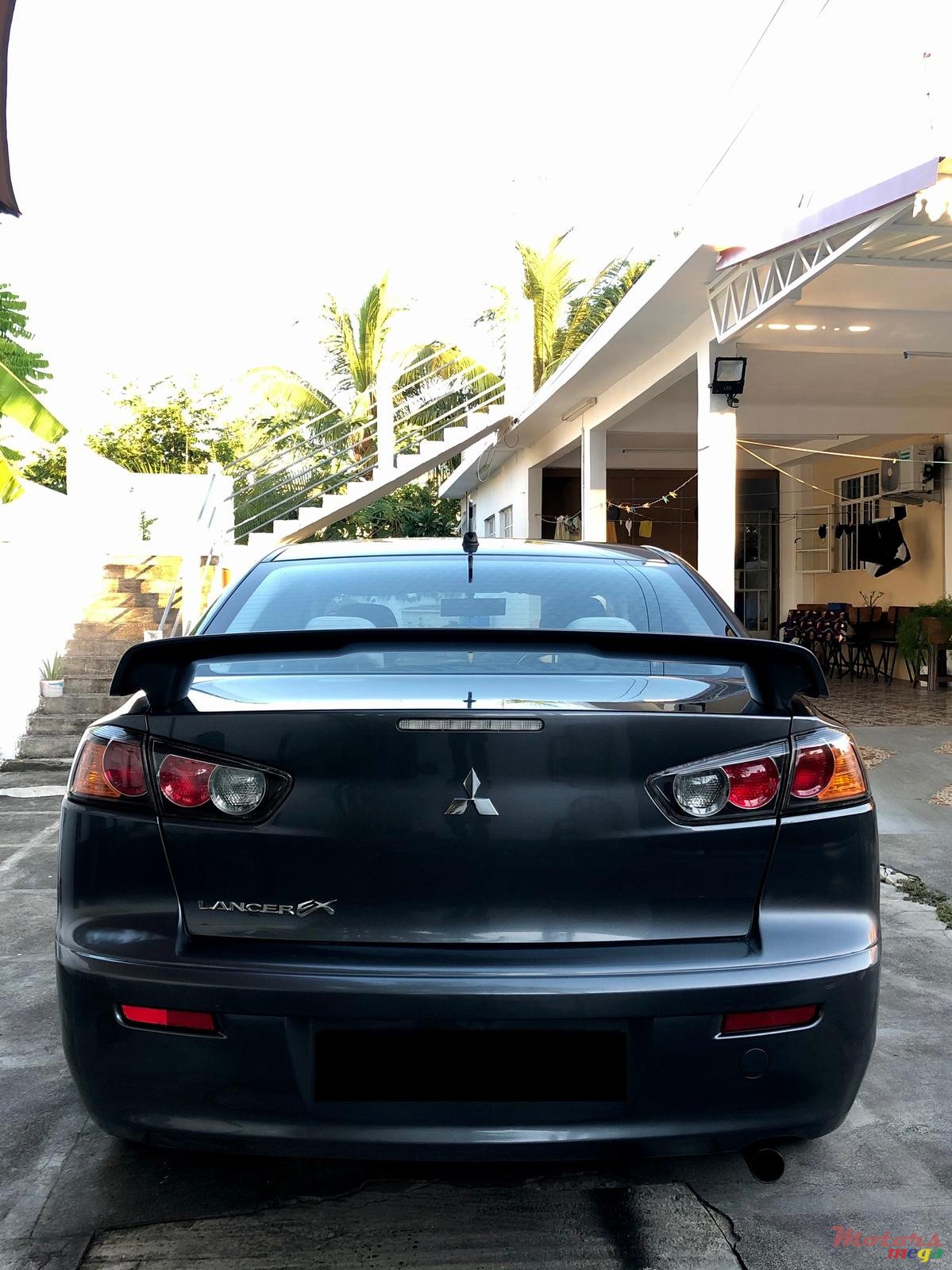 2010' Mitsubishi Lancer X photo #2