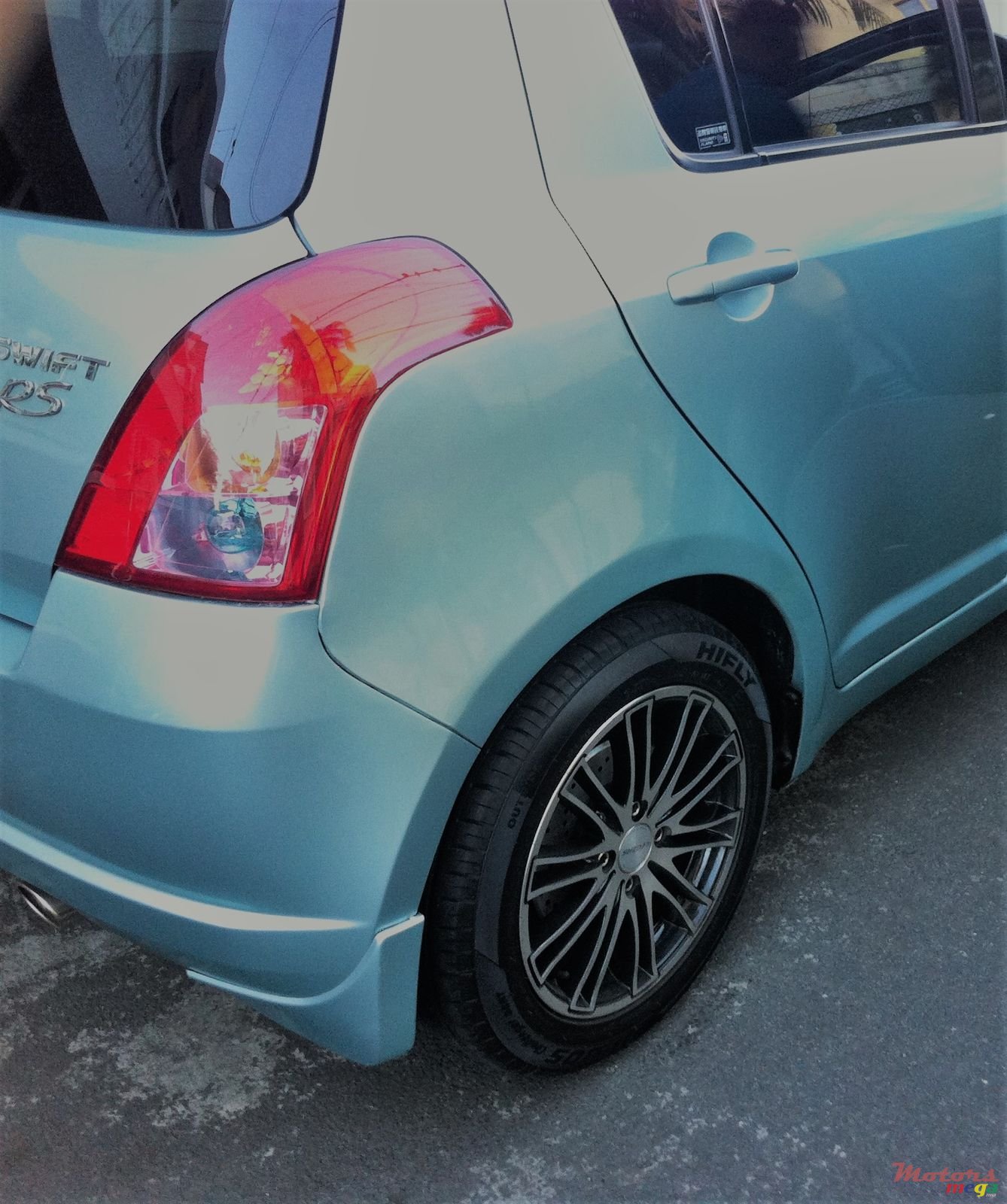 2008' Suzuki Swift photo #3