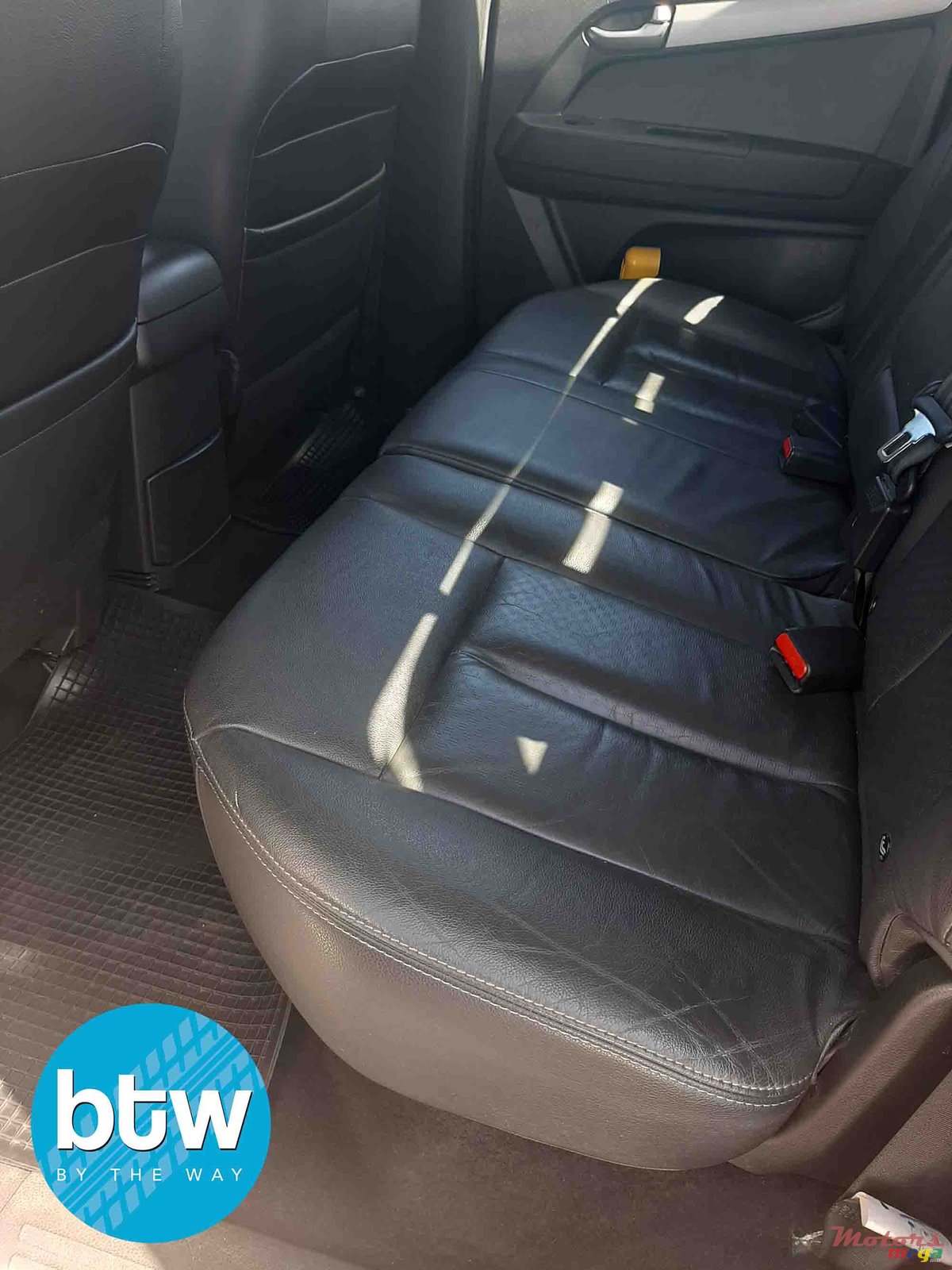 2018' Isuzu KB Series photo #4