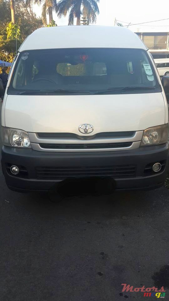 2008' Toyota HiAce photo #1