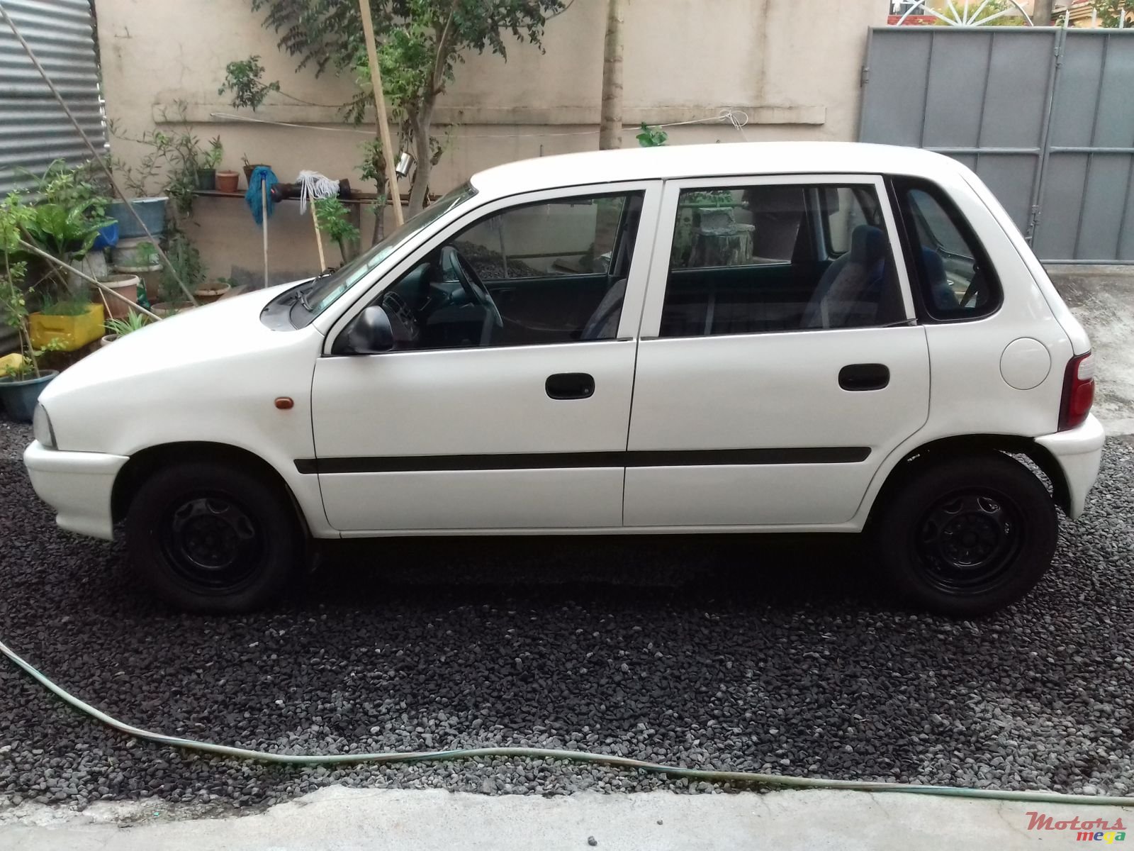 1999' Suzuki Alto photo #2