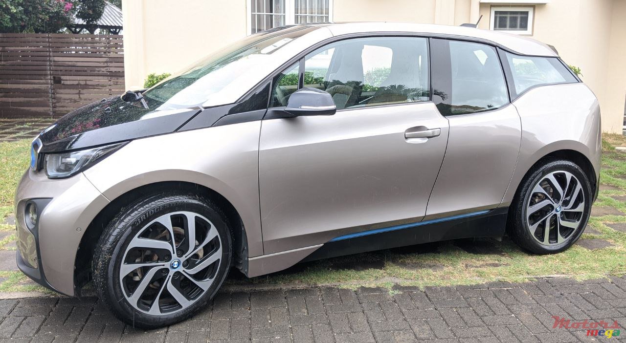 2015' BMW i3 range-extender photo #1