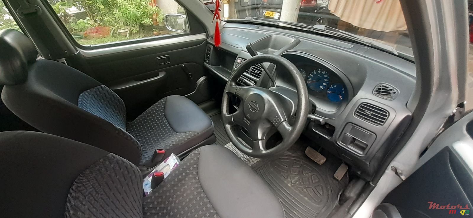 1998' Nissan Cube photo #3