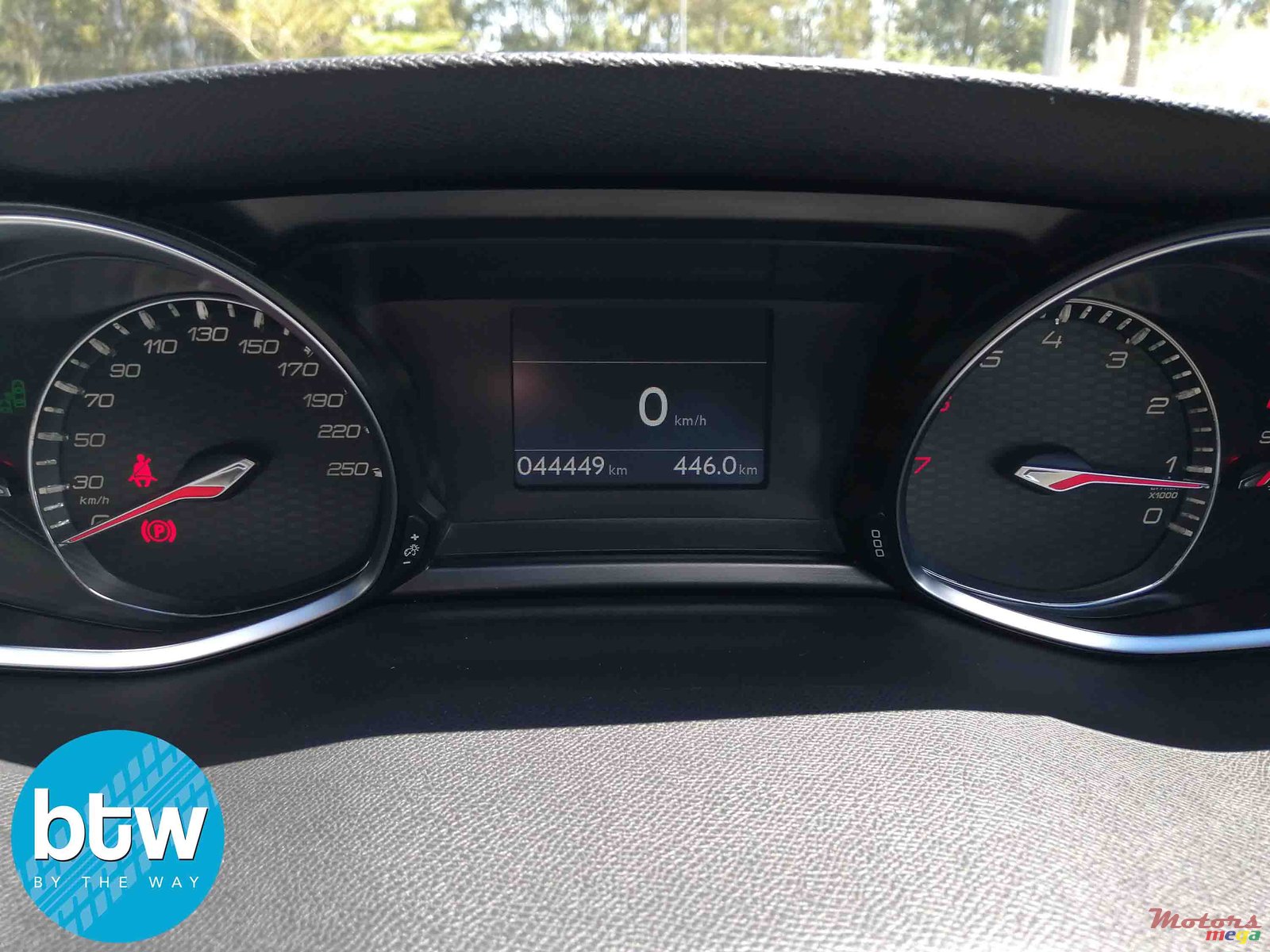 2017' Peugeot 308 GT photo #7