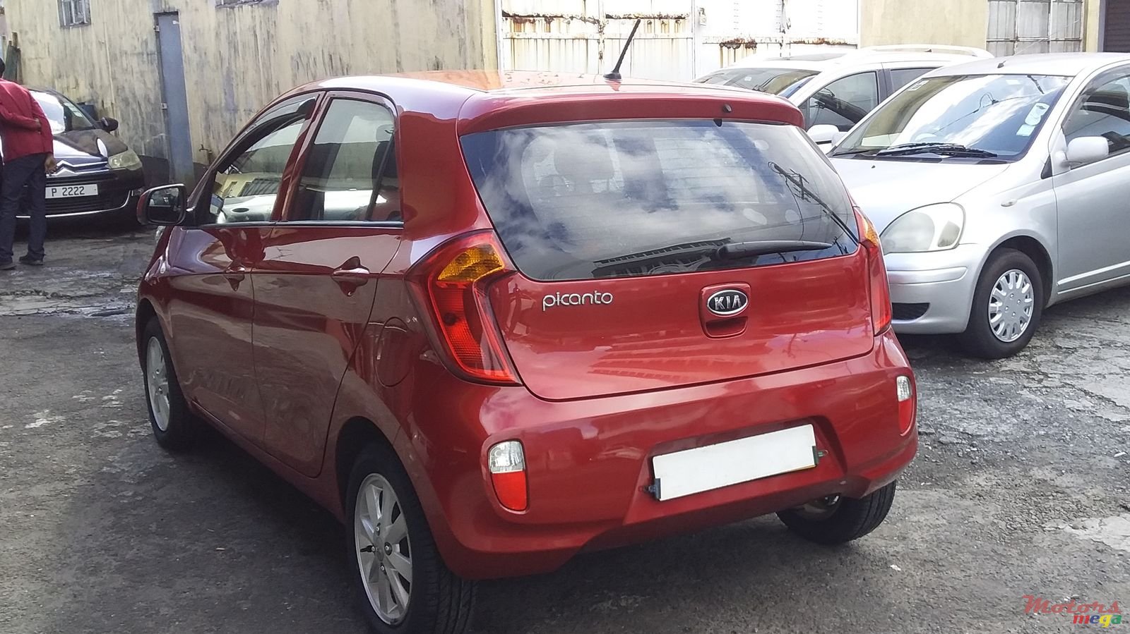 2011' Kia Picanto photo #4