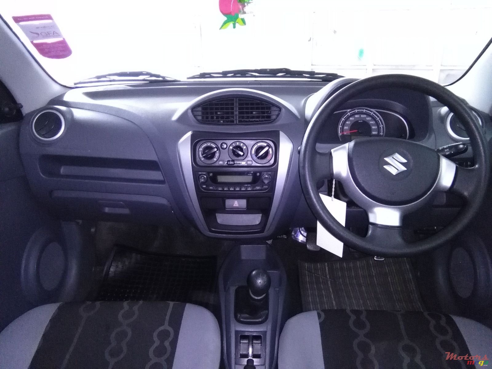 2015' Suzuki Alto photo #3