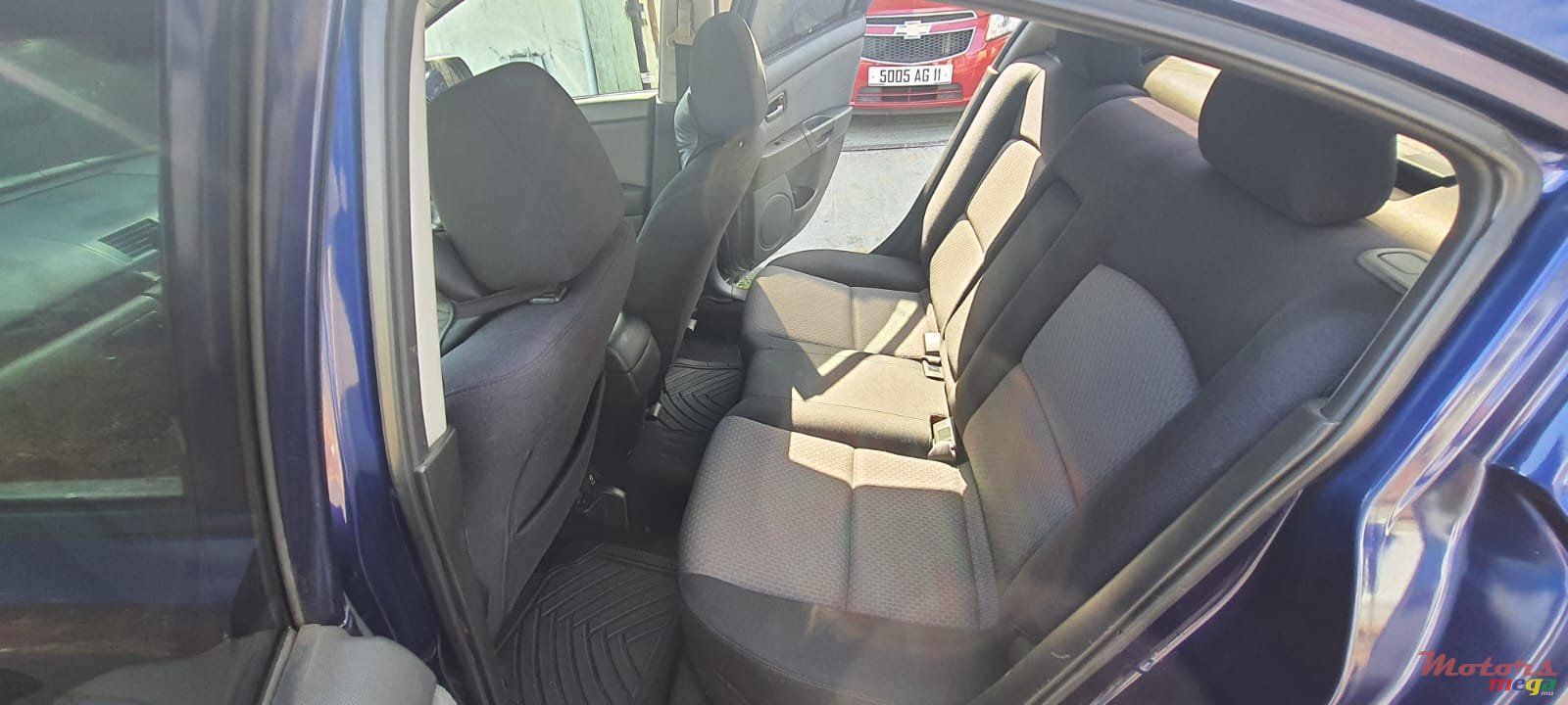 2006' Mazda 3 photo #5