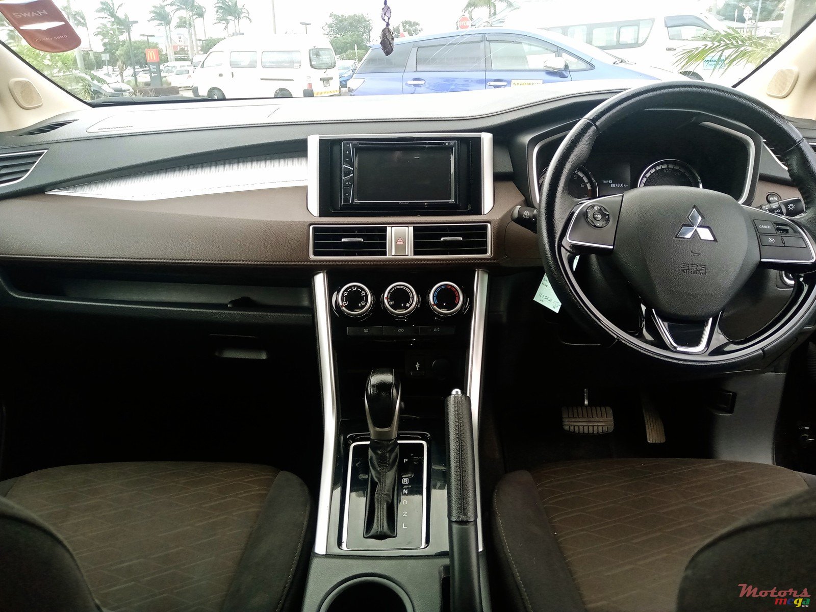 2022' Mitsubishi Outlander XL 0 photo #5